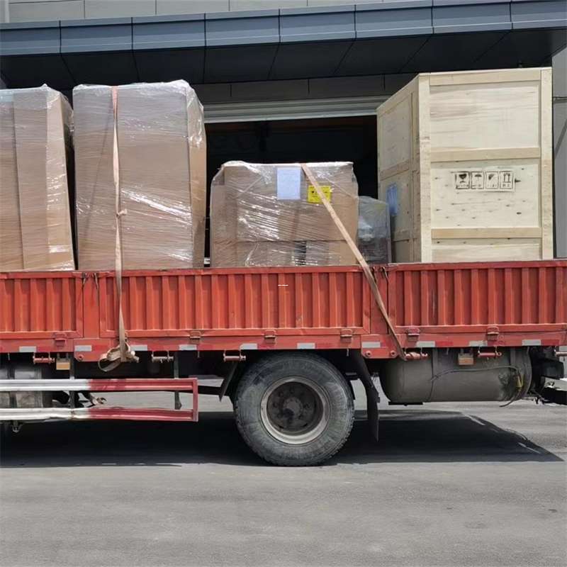 荷塘区七叉镇物流：多元运输服务探索