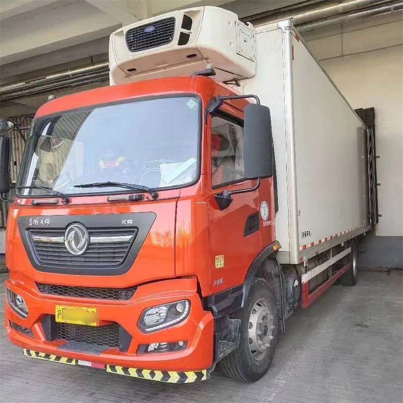 荷塘区探索多元物流服务：从普货到冷链的运输之旅