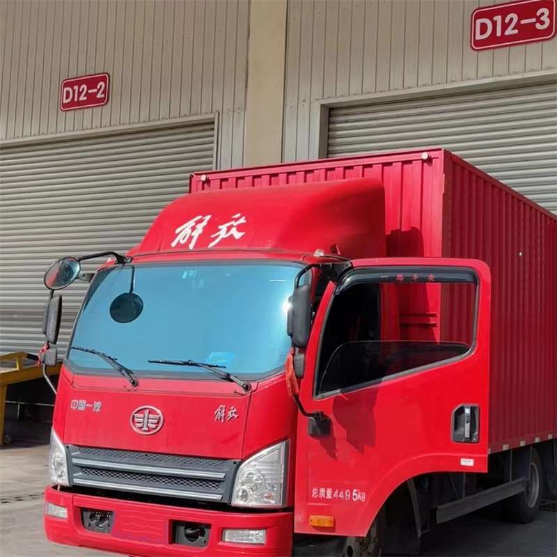 荷塘区阿拉尔市物流专线：大件快运与进仓出口的高效之旅