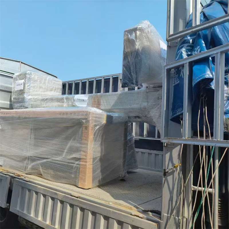 荷塘区阿勒泰市物流专线：大件快运与进仓出口的高效之路